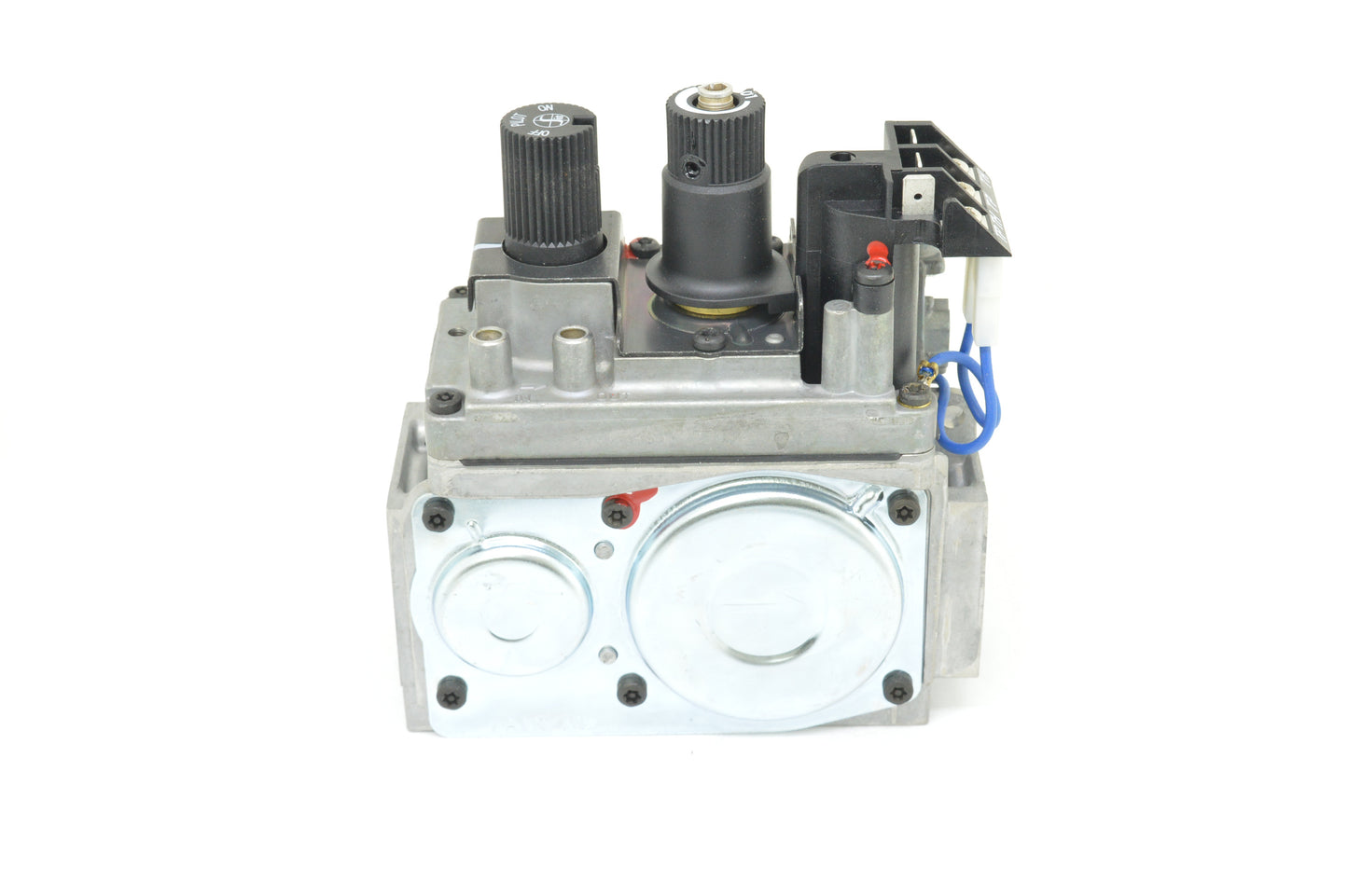 SIT 820 T-Pile Only Millivolt Valve 50% Turndown (Natural Gas - Propane Convertible)