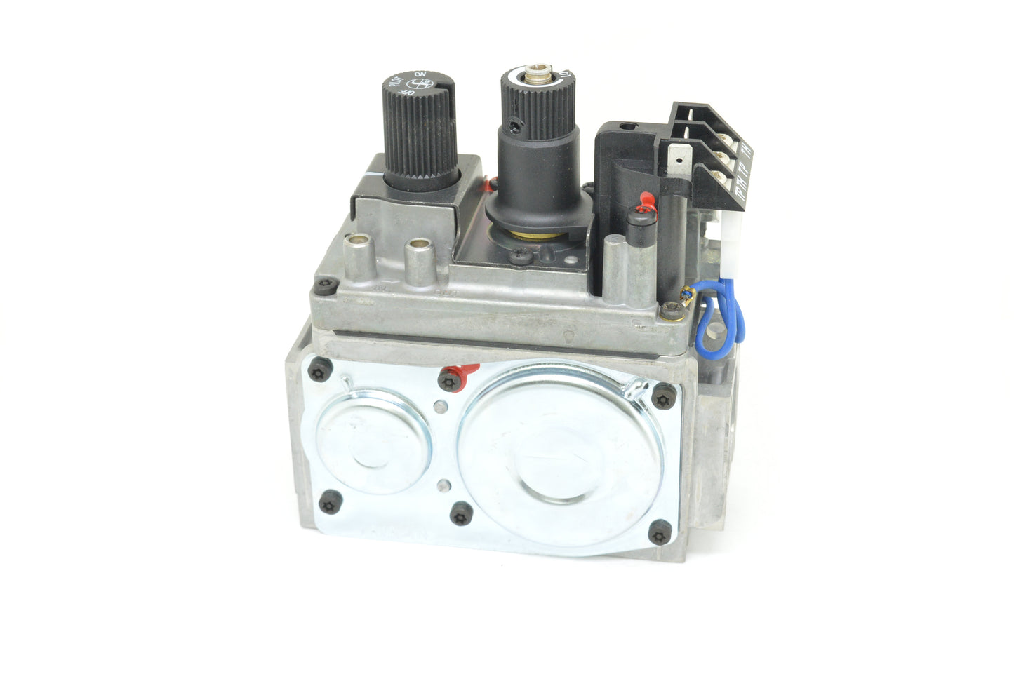 SIT 820 T-Pile Only Millivolt Valve 50% Turndown (Natural Gas - Propane Convertible)